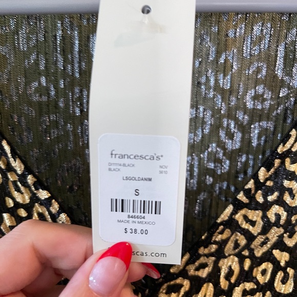 Brand New Blouse - Picture 3 of 6